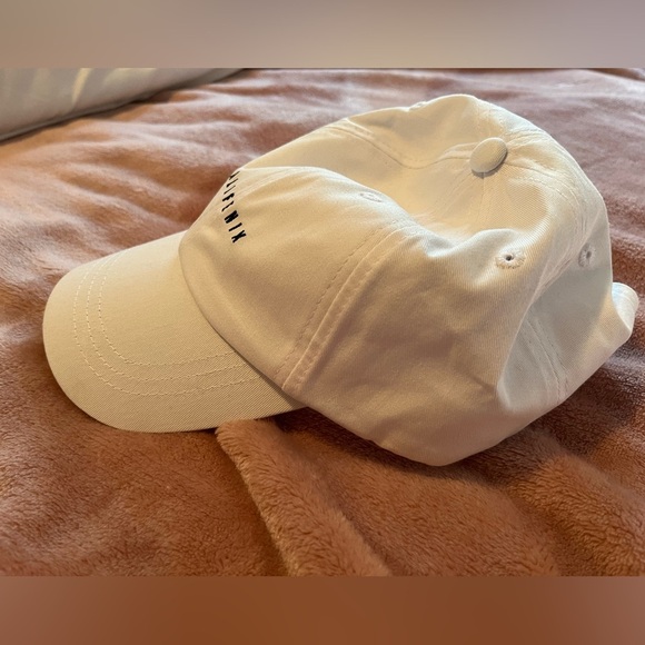 All Fenix Sleek Logo Cap - Picture 8 of 10